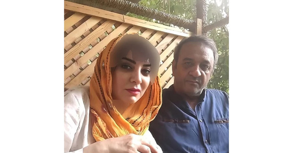 عکس حمیرا ریاضی با خانواده