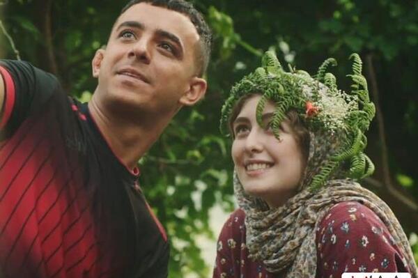 عکس رضا شاه در فیلم یاغی