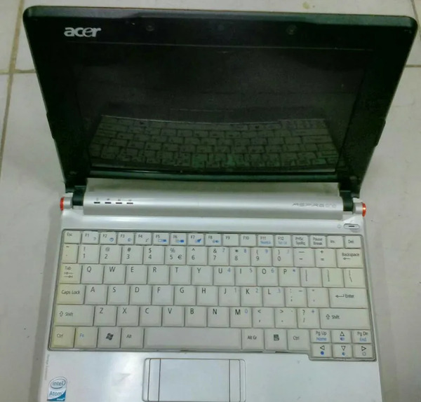 عکس لپ تاپ acer