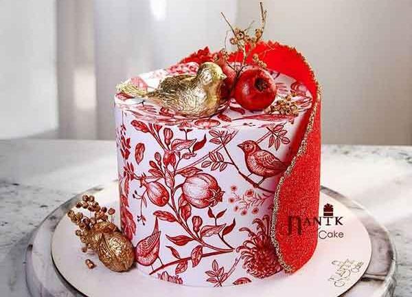 عکس ایده کیک شب یلدا خانگی