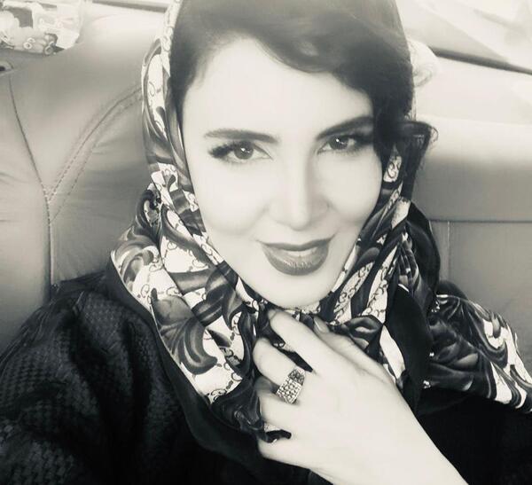 عکس لیلا بلوکات با آرایش غلیظ