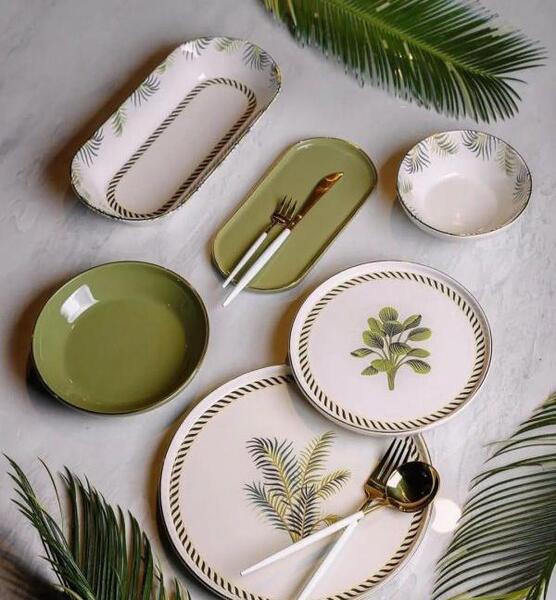 عکس ظرف غذا خوری