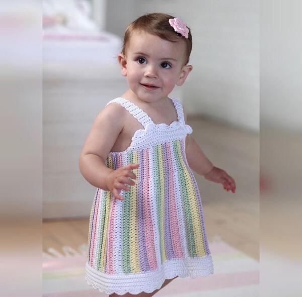 عکس مدل سارافون قلاب بافی بچه گانه