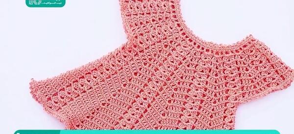 عکس مدل سارافون قلاب بافی بچه گانه