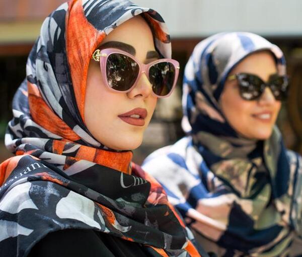 عکس دختر چادری با عینک