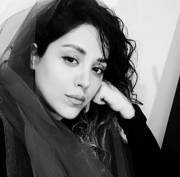 عکس سفید زنان