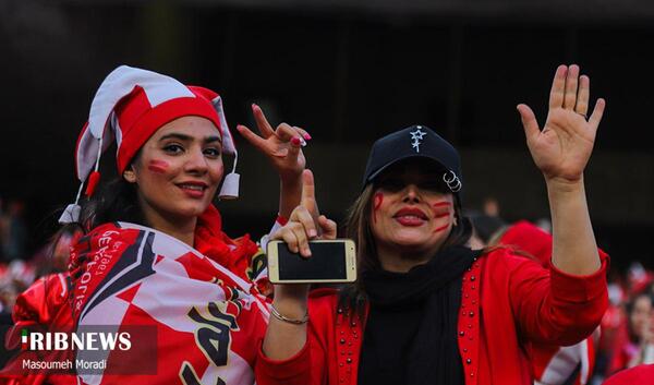 عکس زن پرسپولیس