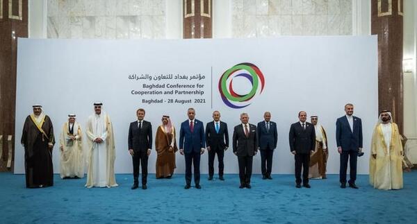 عکس ظریف در کنار امیر قطر