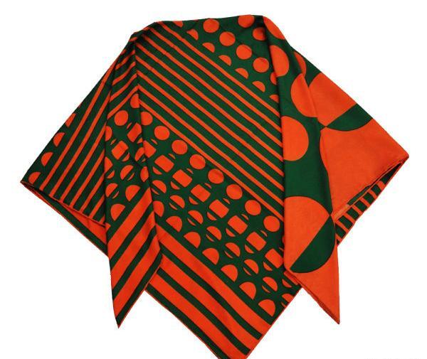 عکس روسری خال خالی