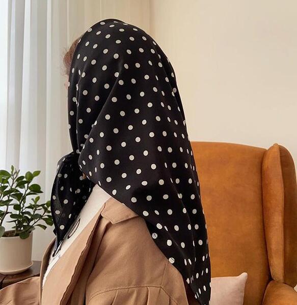 عکس روسری خال خالی