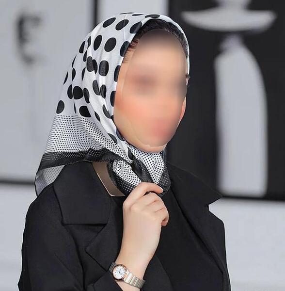 عکس روسری خال خالی