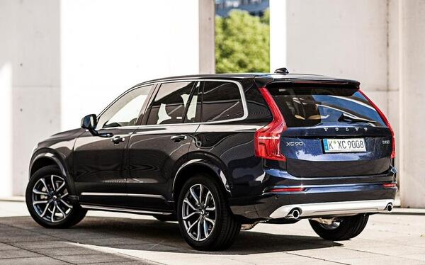 عکس ماشین volvo xc60