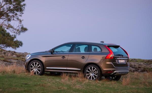 عکس ماشین volvo xc60
