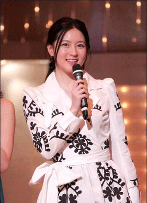 عکس و بیوگرافی یانگوم