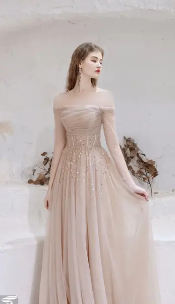 عکس لباس مجلسی زنانه در اینستاگرام