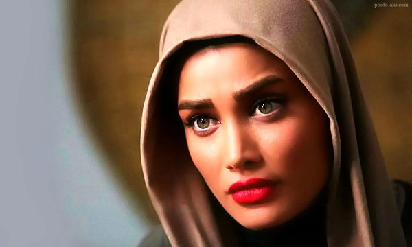 عکس تینا آخوند تبار