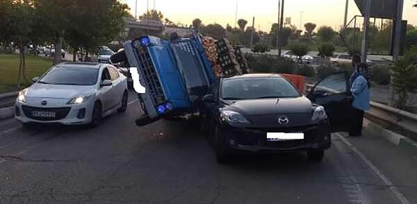 عکس نیسان با بار