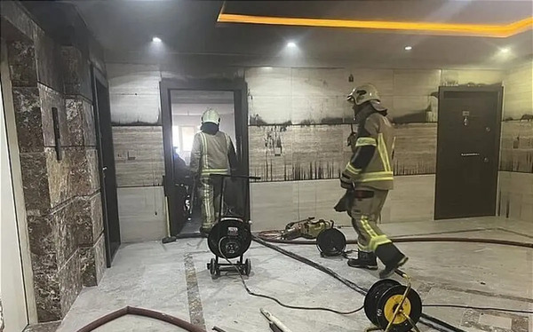 عکس آتش سوزی برج میلاد