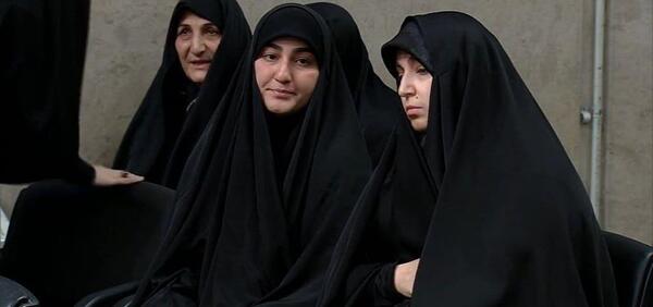 عکس حاج قاسم سلیمانی و فرزندانش