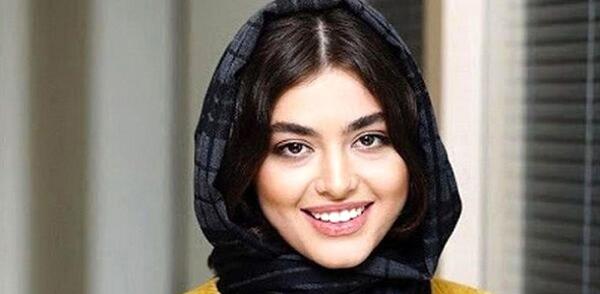 عکس جدید برهنه ریحانه پارسا در ترکیه