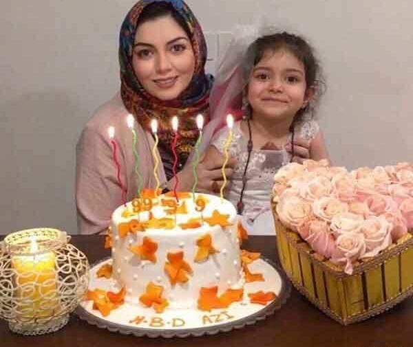 عکس خودکشی آزاده نامداری