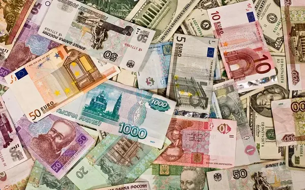 عکس ثروت اندوزی