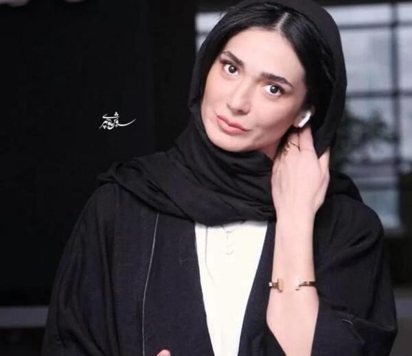 عکس بد حجابی مینا وحید