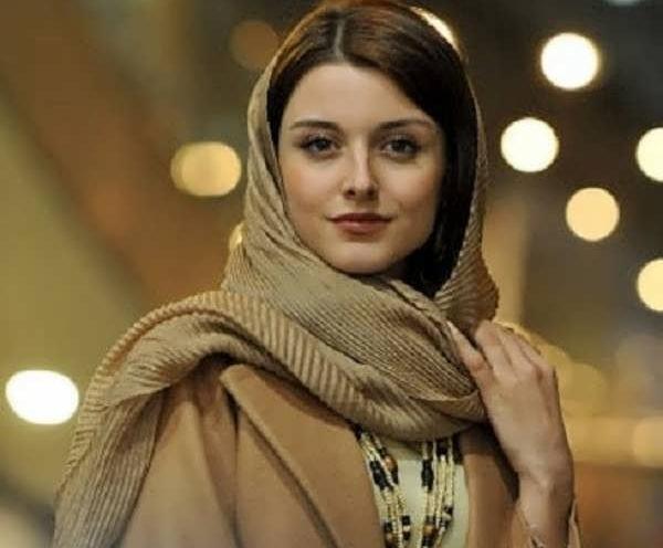 عکس واقعی سارا گرجی در سریال جیران
