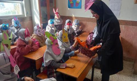 عکس مدرسه کلاس دوم