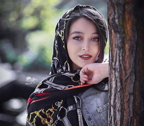 عکس دختر ایرانی خیلی طبیعی