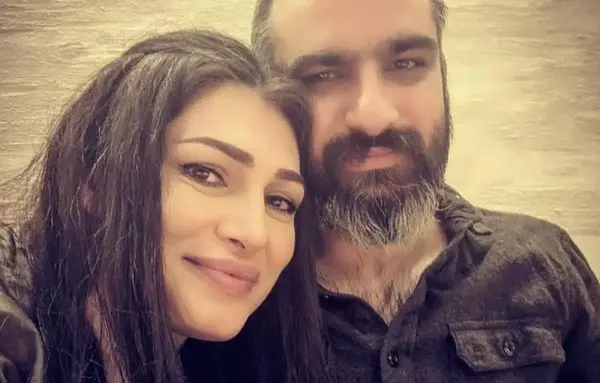 عکس همسر سروش هیچکس