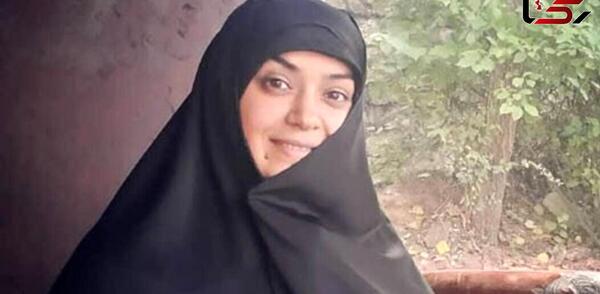 عکس پای الهام چرخنده