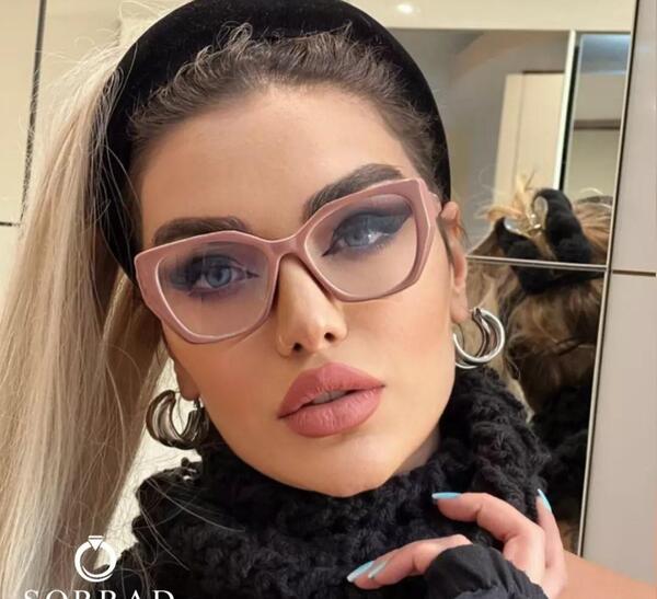 عکس فریم عینک طبی زنانه