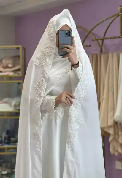 عکس چادر سفید برای عقد