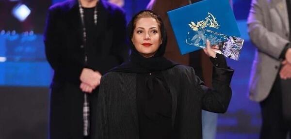 عکس مجری زن جشنواره فجر