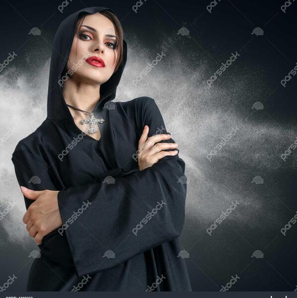 عکس زن زیبا غمگین