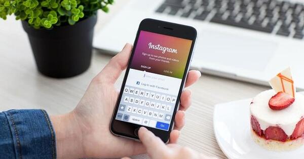 دانلود عکس پروفایل اینستاگرام در ایفون