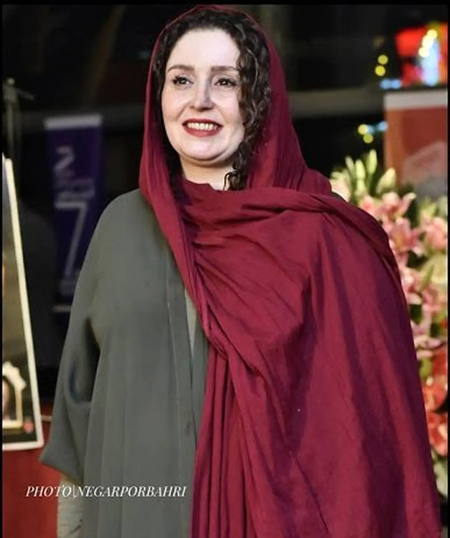 بيوگرافي ژاله عکس ژاله پرسپولیسی