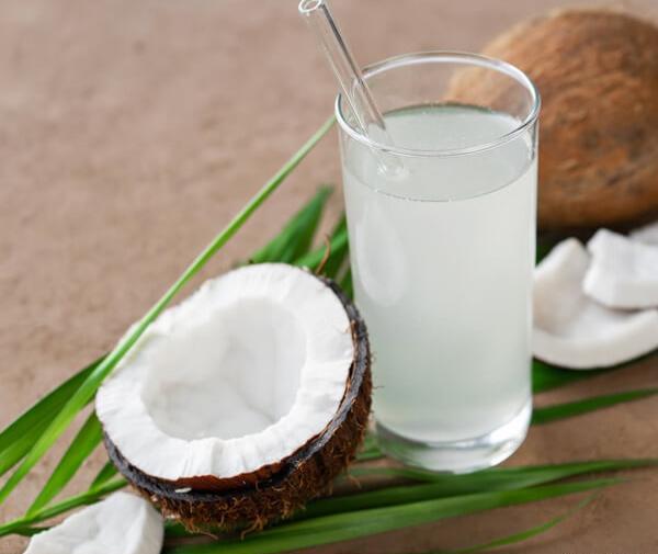 عکس توی نارگیل