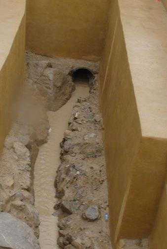 عکس بارش باران در تخت جمشید