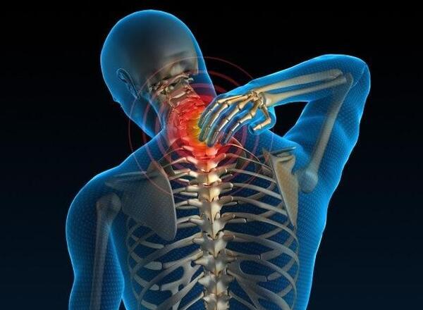 عکس ورزش گردن درد