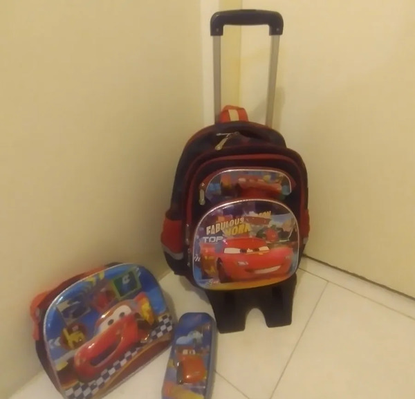 عکس کیف چمدانی دخترانه برای مدرسه