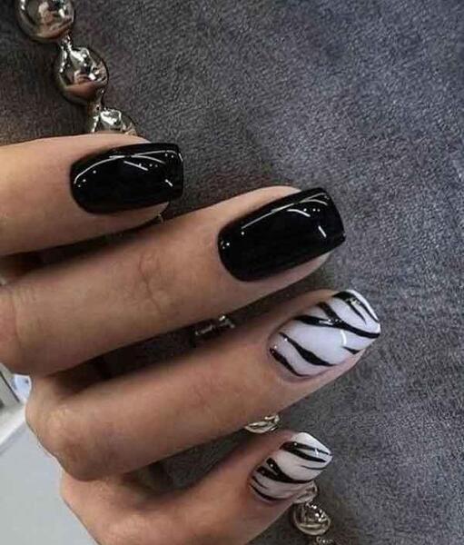 عکس مدل ناخن جدید سیاه