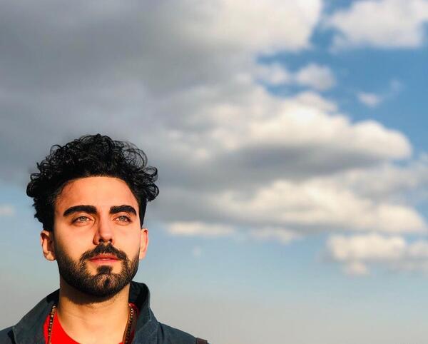 عکس برادر محمد صادقی