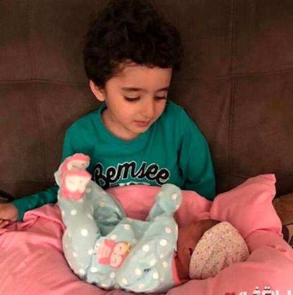 عکس شیلا خداداد با پسرش