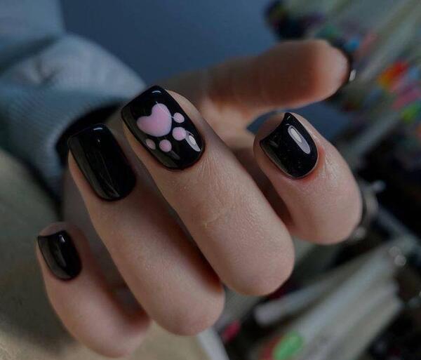 عکس ژلیش ناخن سیاه