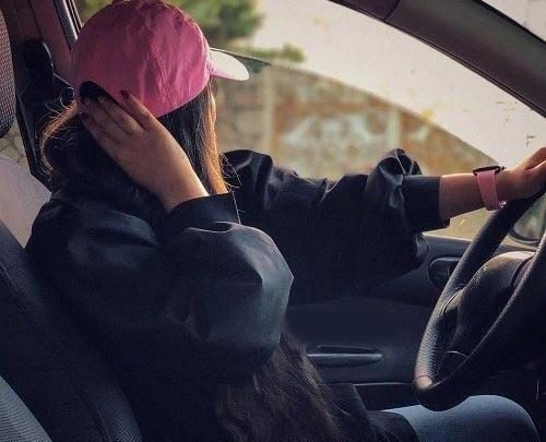 عکس پشت فرمون در شب