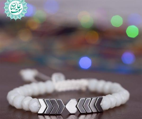 عکس دستبند حدید قلب