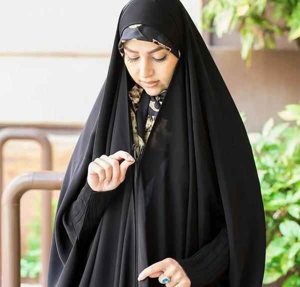 ژست عکس دونفره با چادر
