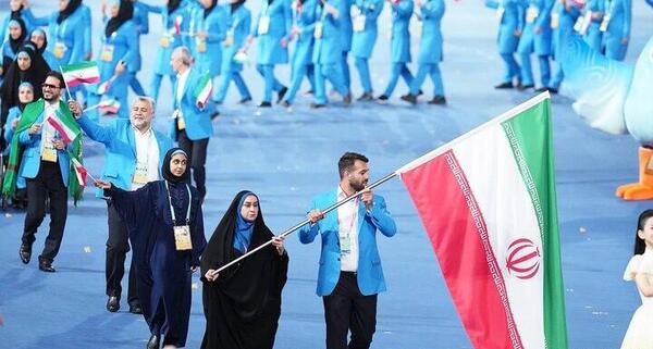 عکس پرچمدار